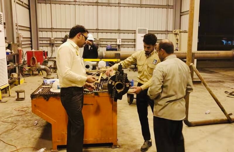 NODHA в Саудовской Аравии показ машин и обучение сотрудников